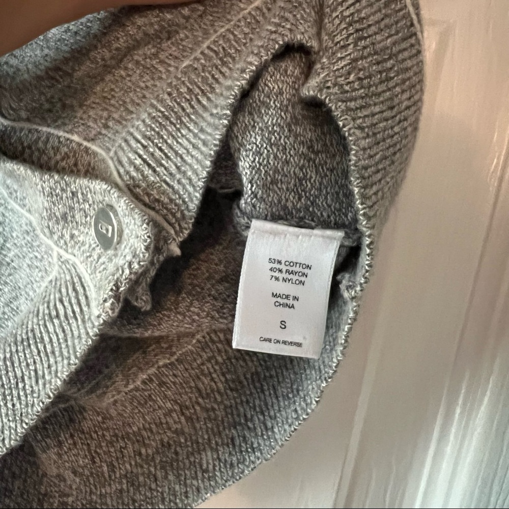 Buttoned Cardigan Sweater - Picture 3 of 7